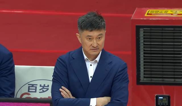 云鼎娱乐app下载-上海险阴沟翻船,广东重回前4,广厦稳住第2,山东下滑,辽宁憋屈